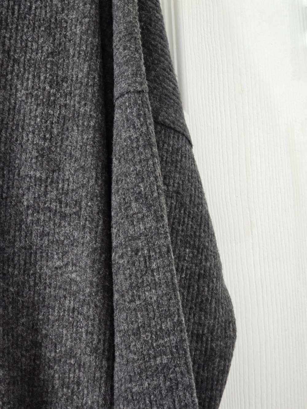 NWOT Zenana Brushed Microfiber Long Sleeve V-Neck Grey Top - XL - Picture 4 of 5